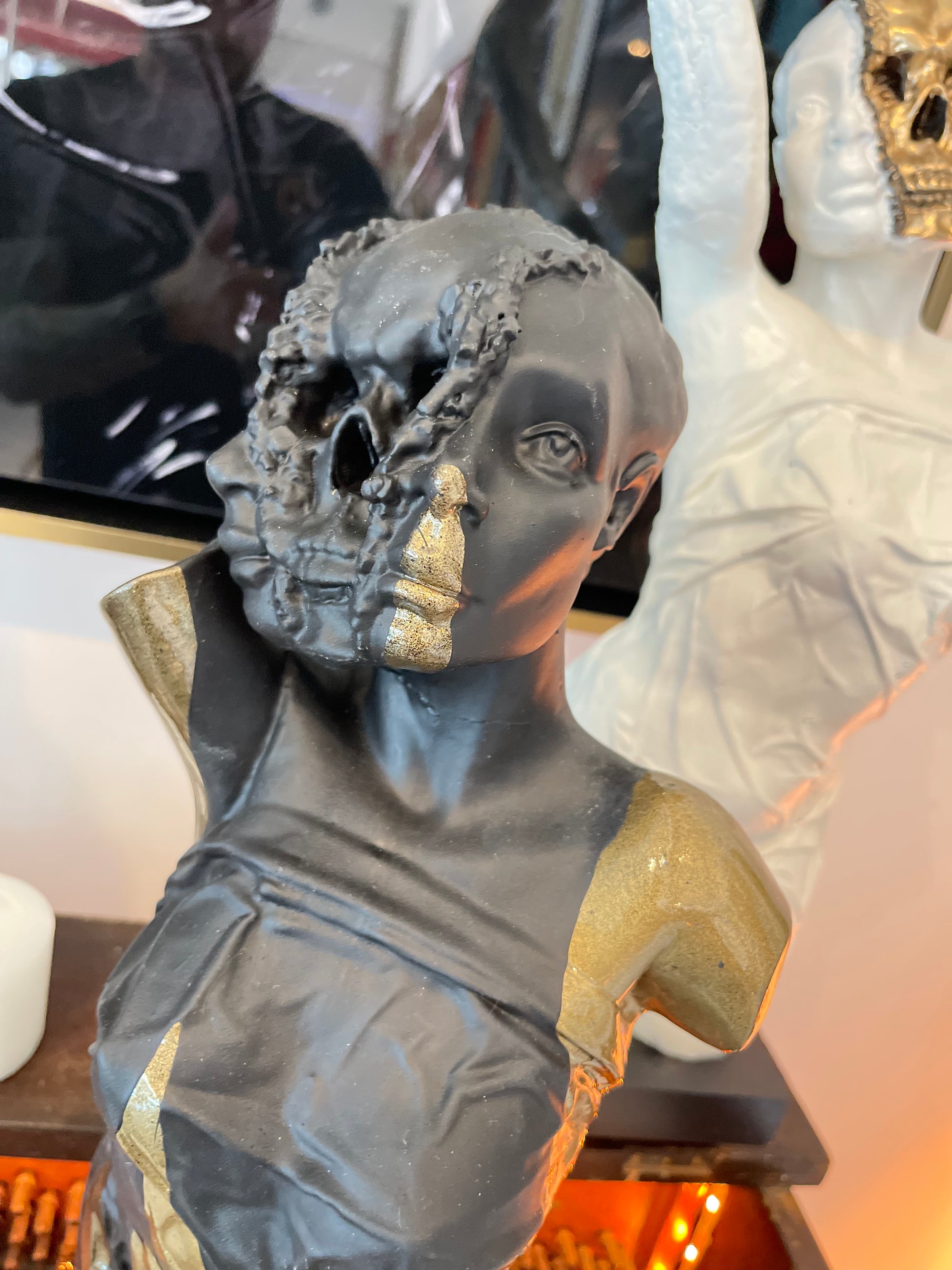 Shedding Layers 18" - Gold/Matte Blk Drip